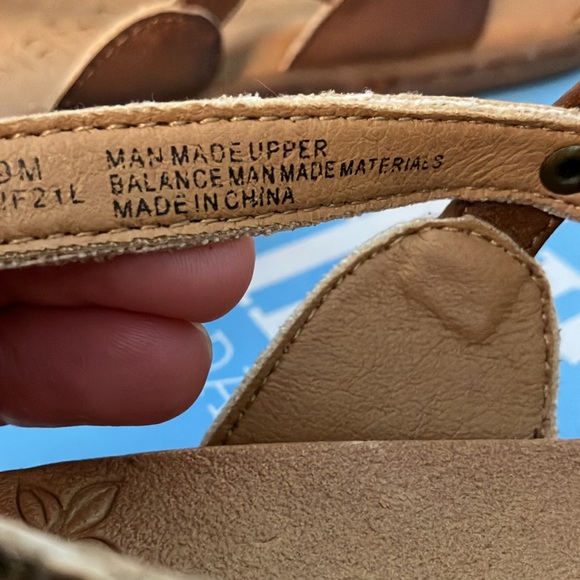 NIB Bestair Strappy Vegan “Leather” Sandals women size 9 Boho Brown Tan - Picture 9 of 9